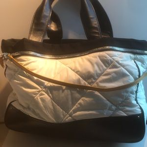 Beautiful Moncler Clarissa Black/White Bag